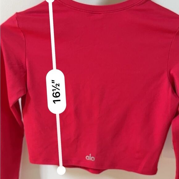 ALO Yoga Alosoft Crop Finesse Long SleeveTee in Bold Red XS NWOT - Picture 12 of 13
